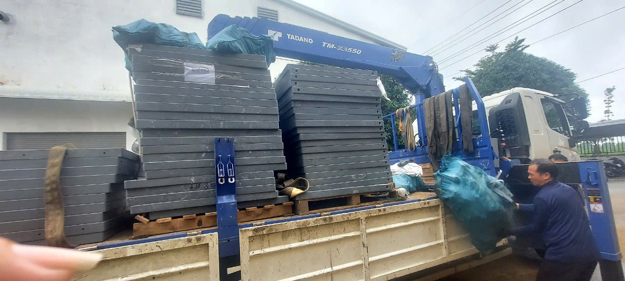 Việt An bàn giao tấm ép bùn khung bản cho khách hàng