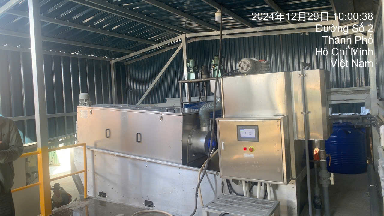 Máy ép bùn trục vít Việt An